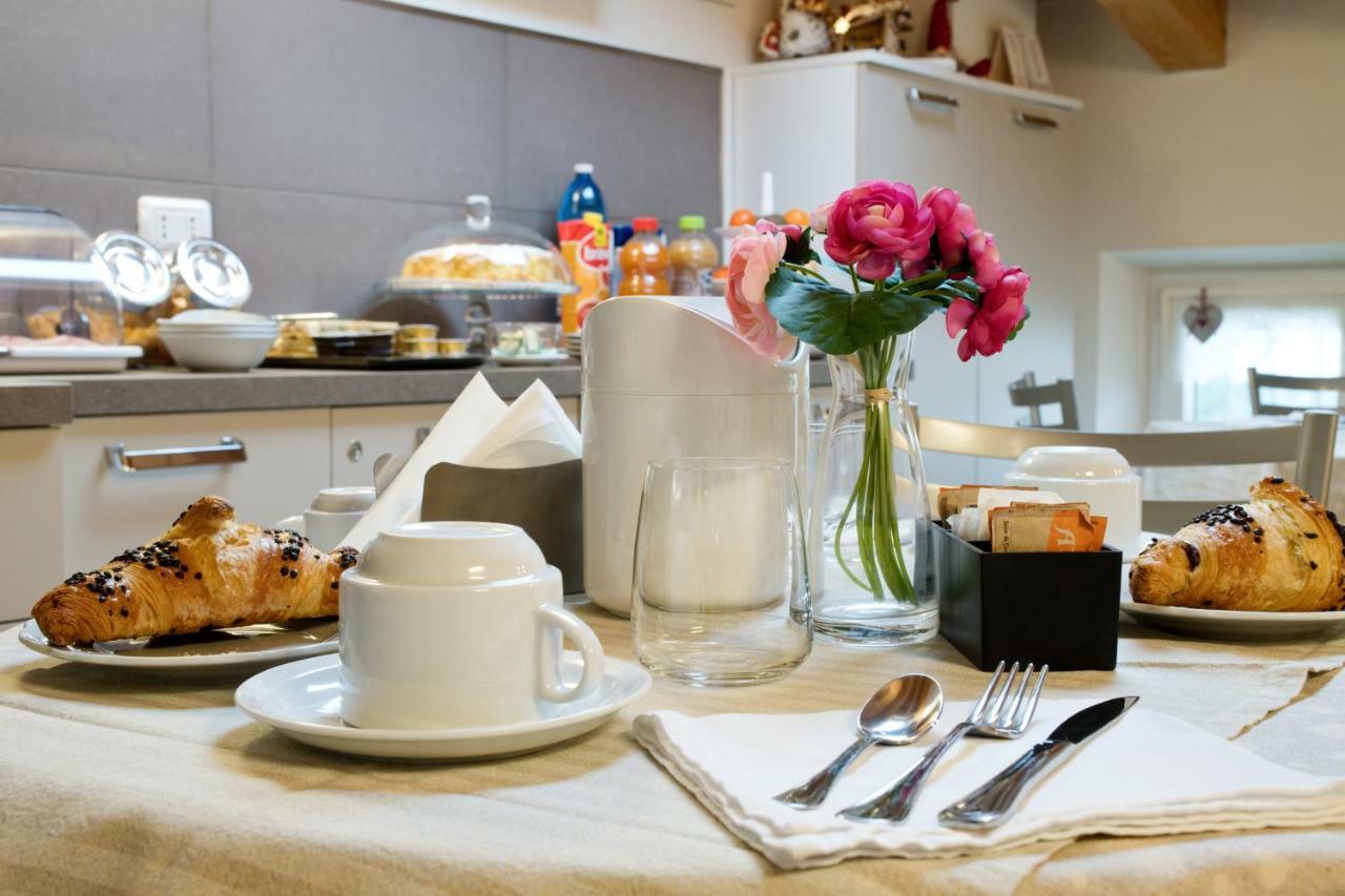 B&B La Casa Di Rosa Vago Екстериор снимка