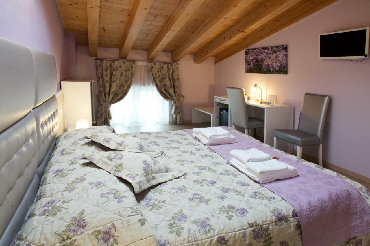 B&B La Casa Di Rosa Vago Екстериор снимка